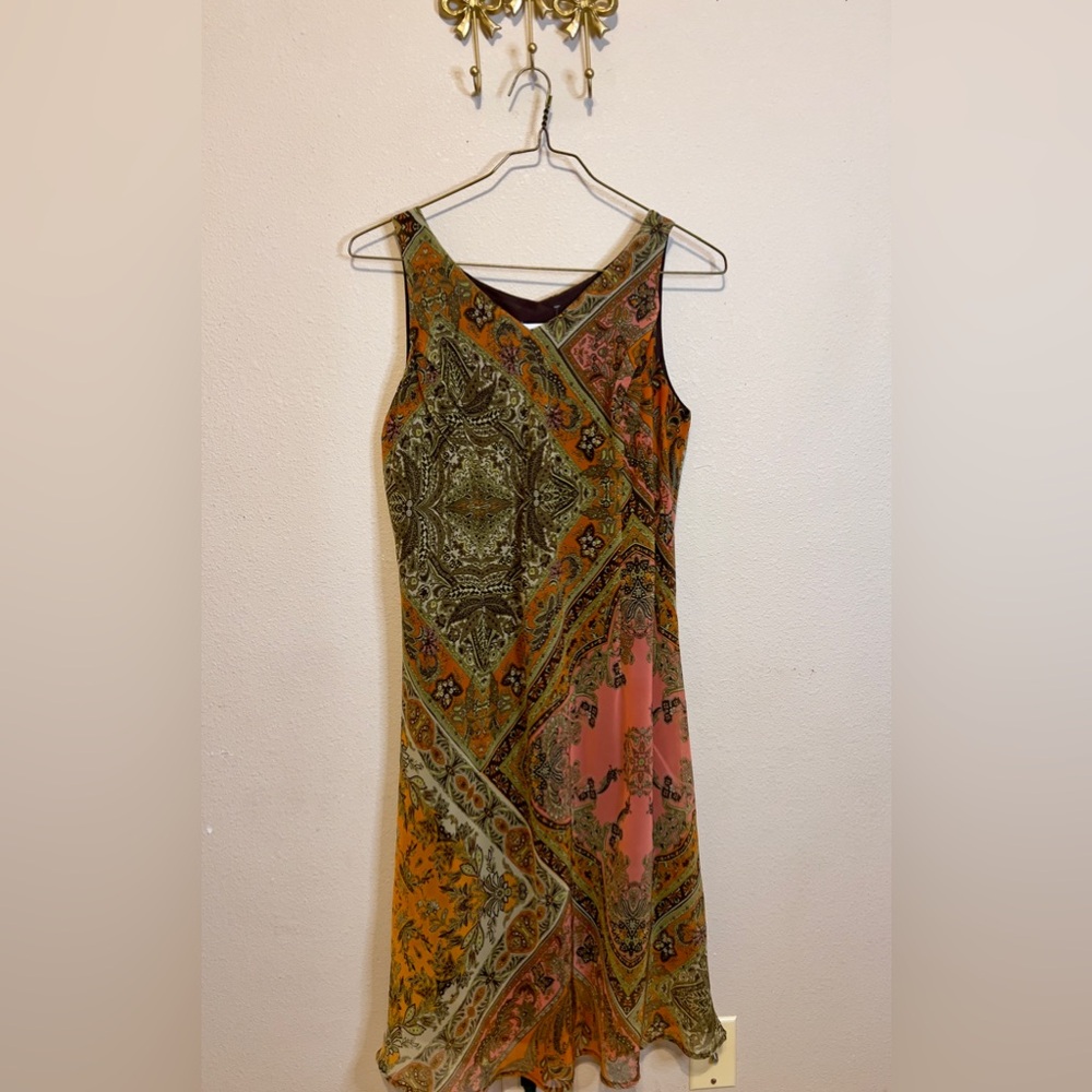 Elegant Kari New York Paisley Midi Dress - Multicolor. Sleeveless.   Size 8